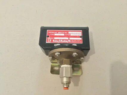 Pressure switch