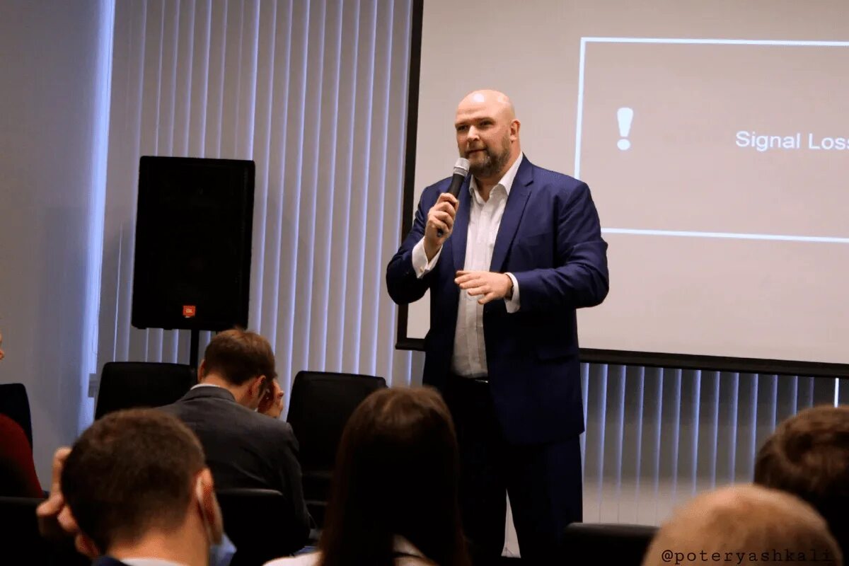 Владимир семенов бизнесмен. Бизнесмены 2022 года. Бизнесмены 2022 года. Мероприятия в калининграде. День бизнесмена 2022.