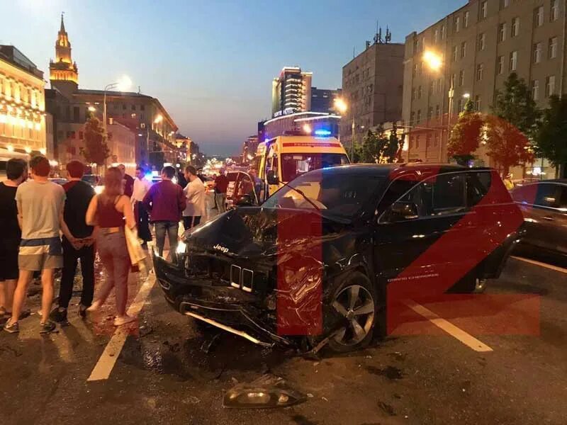 Люди которые попали в аварию. Люди которые попали в аварию