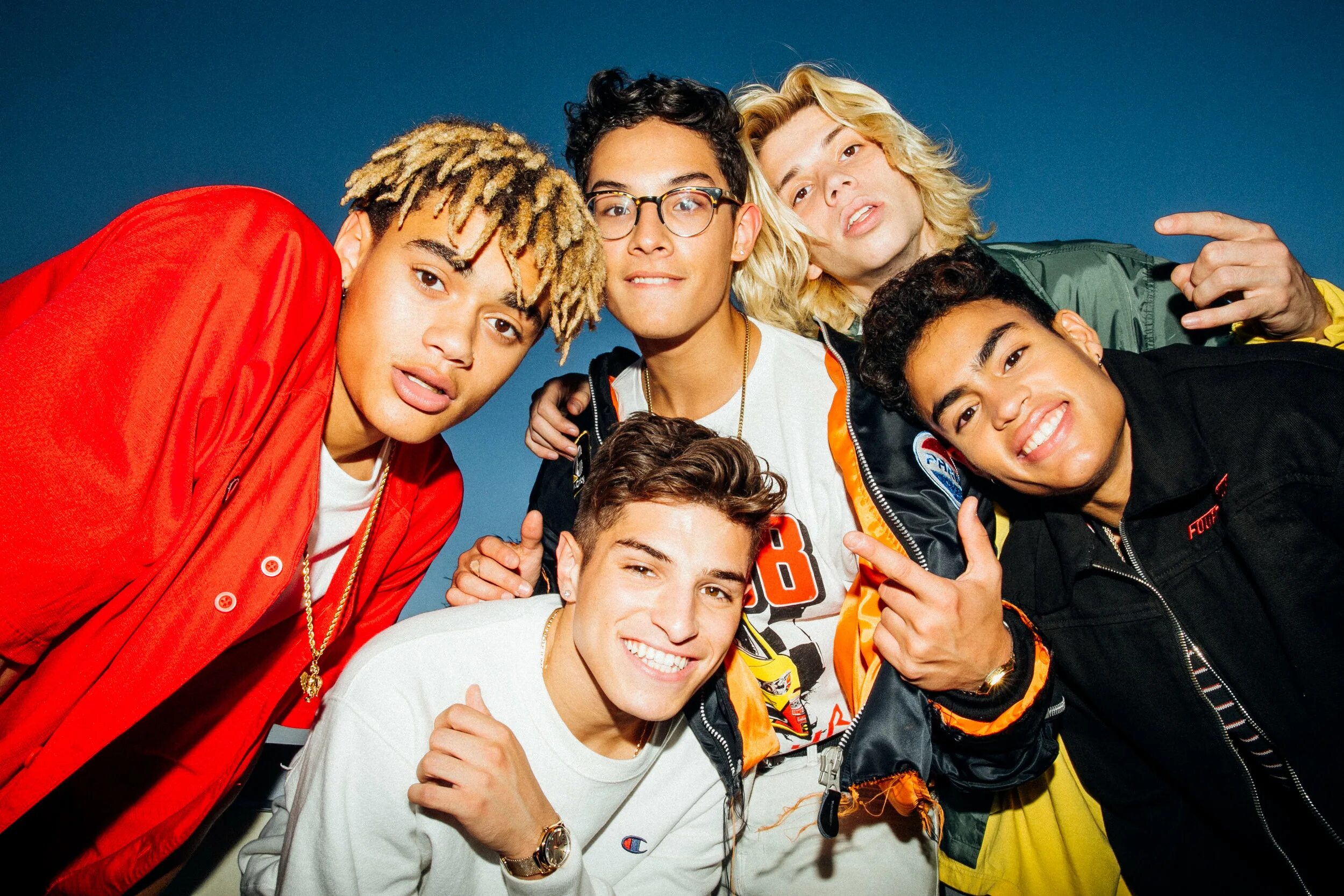 Кавер группа band. Less money. Эксплейнер. Self medicated - until i wake. No more money.