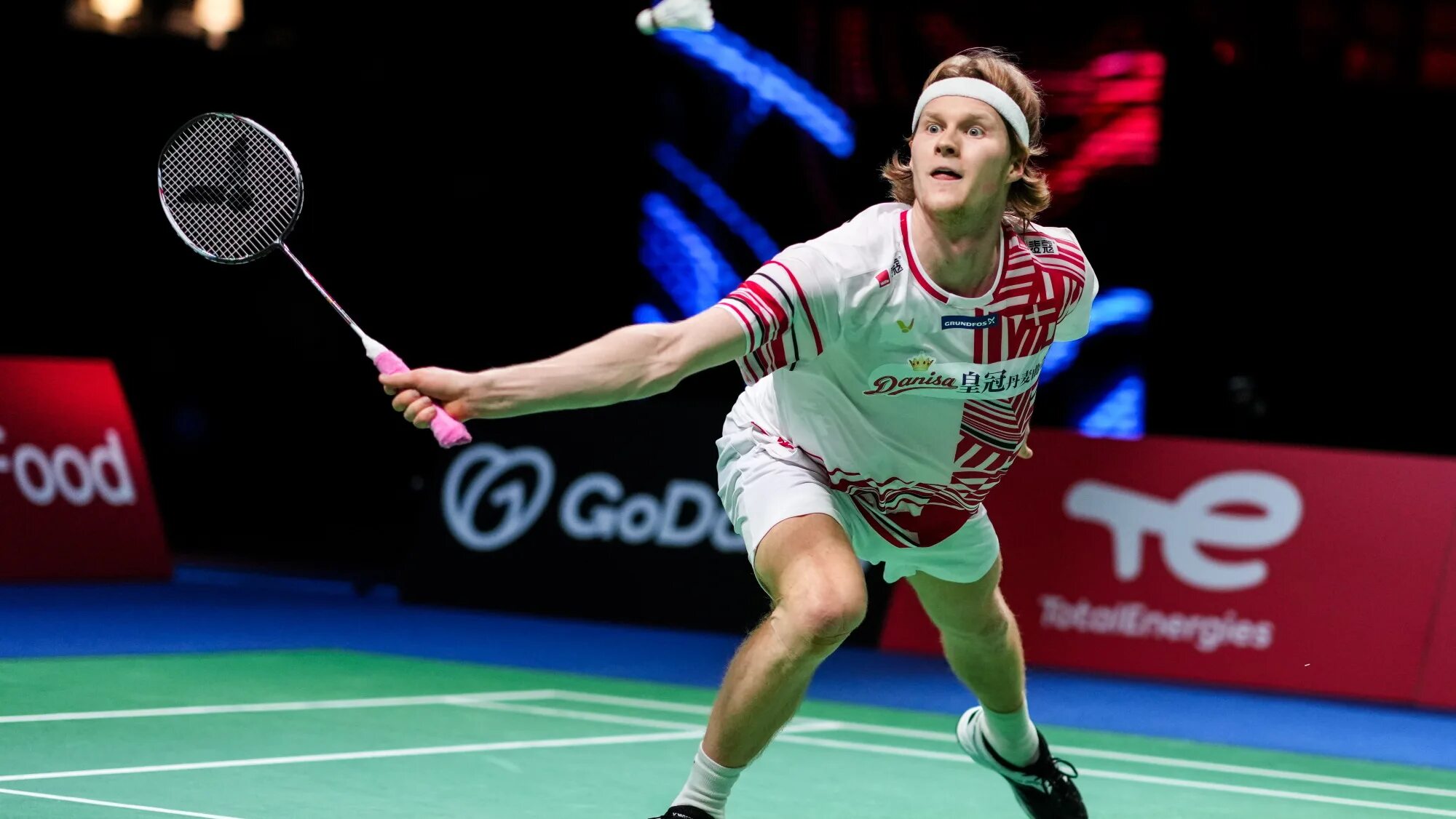 Badminton live stream. Карлик бадминтон. Badminton Live. Badminton Live streaming.