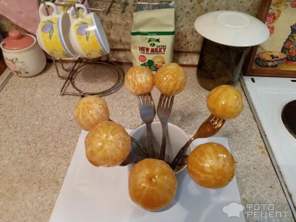 фрукты в карамели. стеклянный мандарин. мандарины в карамели. стеклянные фрукты в карамели. мандарины в стекле.