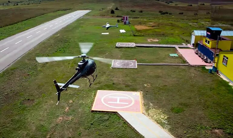 аэродром павловское владимир. суздаль авиабилеты. автобус владимир суздаль. расстояние от твери до суздаля. авиакомпания россия самолет в честь города.