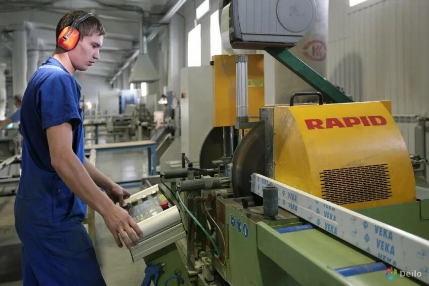 Оператор линии. Оператор линии язаки. Сборщик изделий из пластмасс. Оператор линии. Оператор производственной линии.