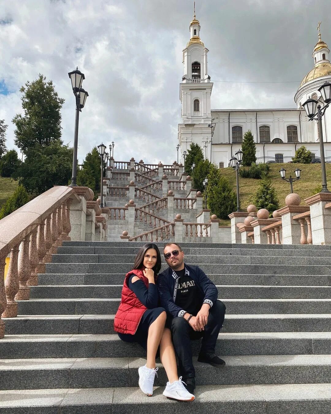 Певец сумишевский жена. Ярослава сумишевского наталья. Ярослав сумишевский. С кем сейчас встречается сумишевский. Жена ярослава сумишевский.