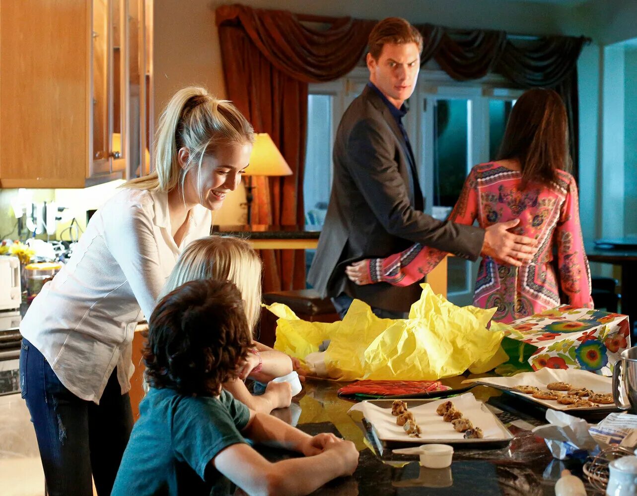 Содержание нянь. Дневники няни фильм. Скарлетт йоханссон фильмы дневник няни. Дневники няни / the nanny diaries (2007). Агентство нянь.