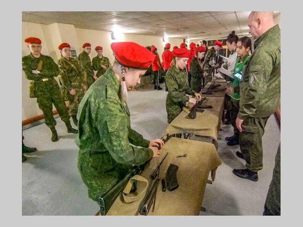 Горно алтайск военные. Юнармия Горно Алтайск. Горно-Алтайск Зарница. Зарница ДОСААФ. Военкомат Горно-Алтайск.