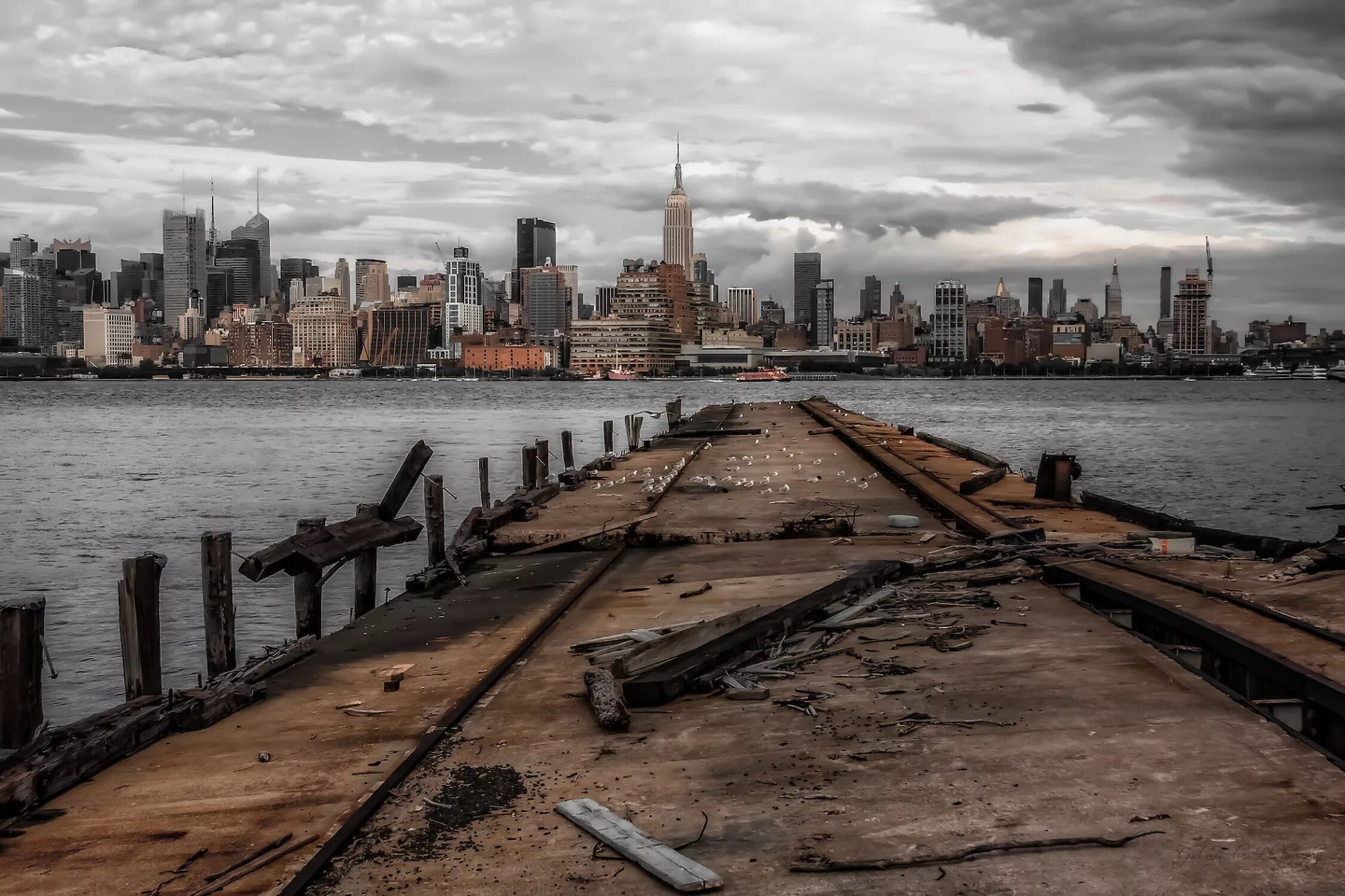 Заброшенный Нью Йорк. Разрушенные улицы НЬЮЙОКА. Разрушенный Нью Йорк. Поломанный город.