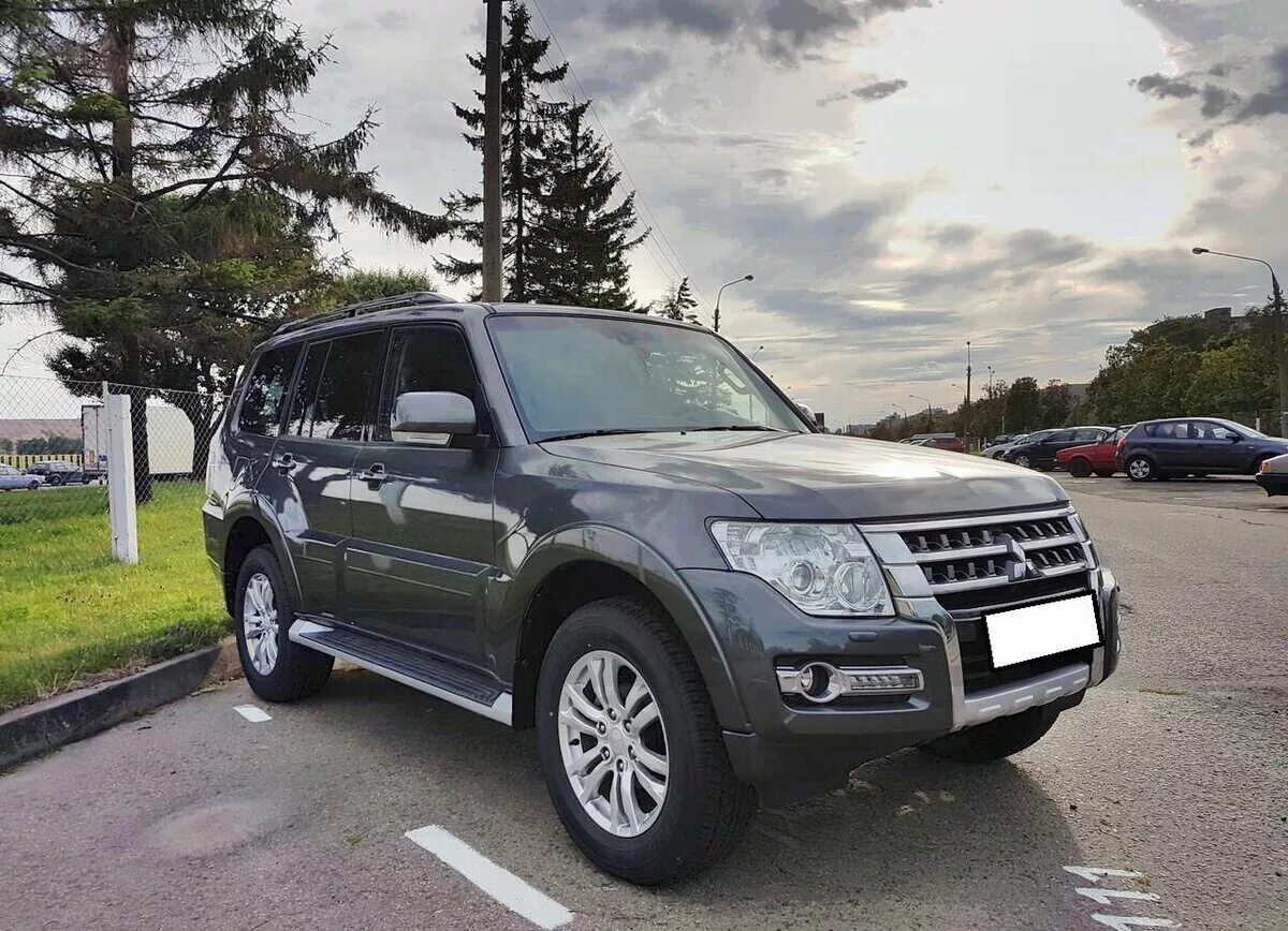 Mitsubishi pajero iv рестайлинг 1. мицубиси паджеро 4 рестайлинг. мицубиси паджеро 4 рестайлинг 2 2015. митсубиси паджеро 4 рестайлинг. паджеро 4 рестайлинг 2.