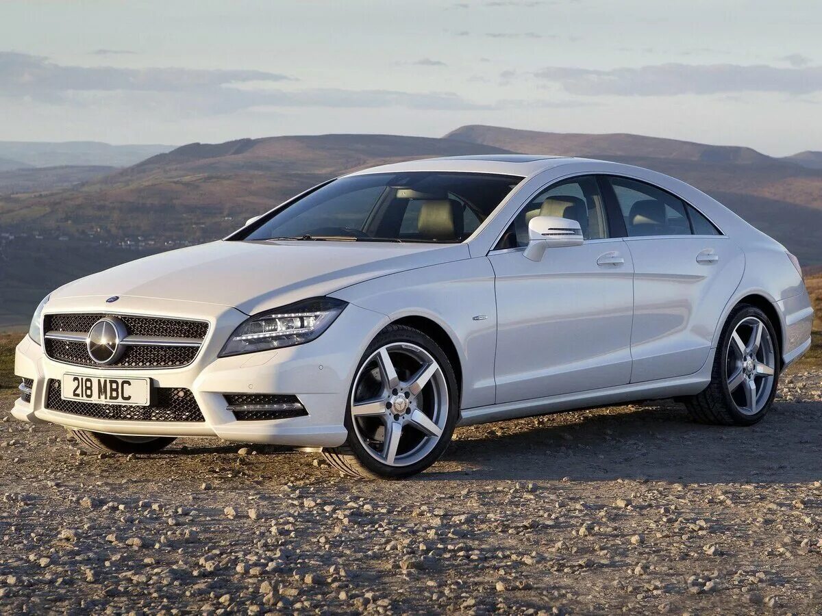 Mercedes-Benz CLS350 CDI AMG Sports Package 2010 года выпуска для рынка Великобр
