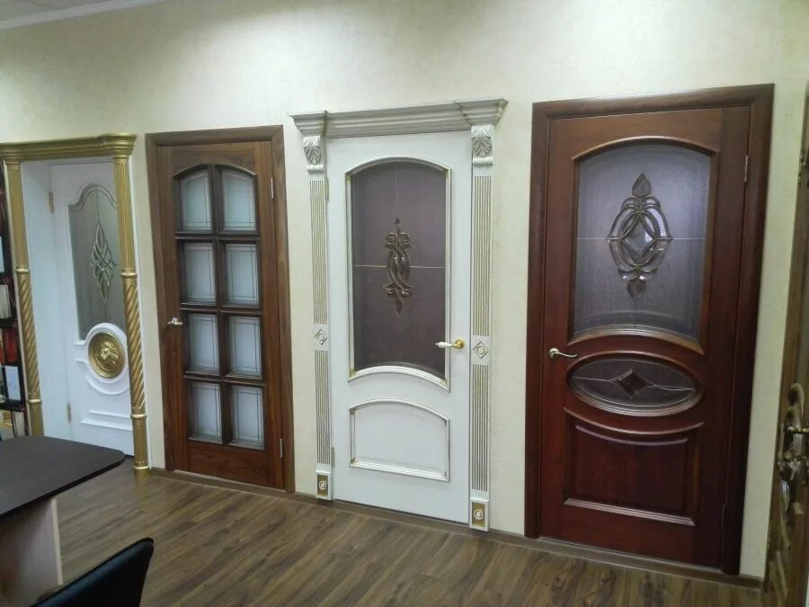 заказ деревянных дверей арсеньев адрес. дверь входная деревянная. двери из бука 3 штуки. деревянные двери барнаул. деревянные двери барнаул.