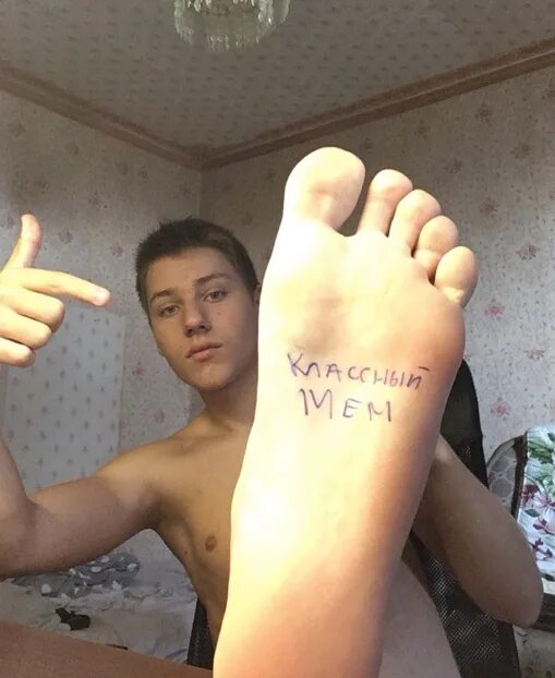 Gabriel kuhn и daniel
