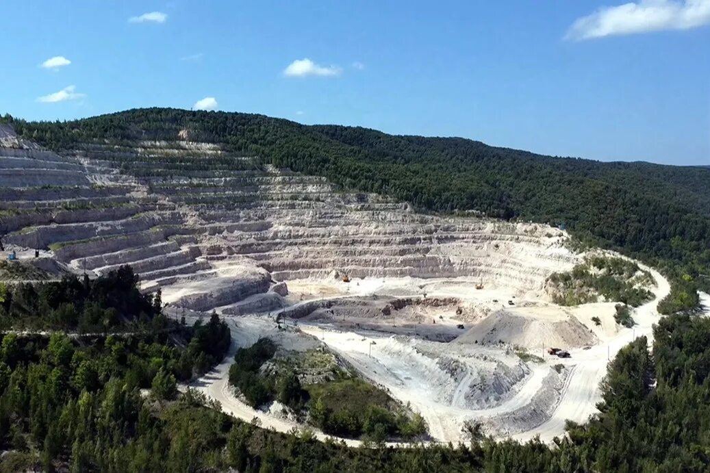 карьер бакал сатка. гранитный карьер черемшанка. карьер причины. карьер причины. карьер причины.