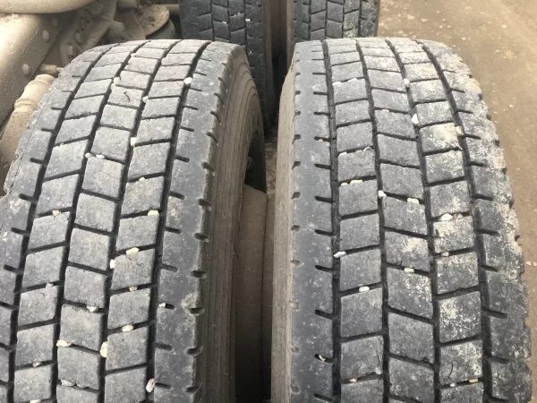 Купить резину 295 80. 295/80r22.5 ведущая ось. Kdm2 295/80r22.5. Шины 295/80 r22.5 ведущая. Автошина 295/80r22,5 Келли кдм2.