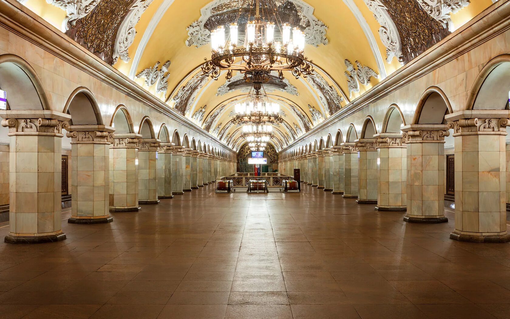 Таганская кольцевая линия. Станция кольцевой линии Московского метрополитена. Станция Комсомольская Кольцевая линия. Комсомольская (станция метро, Кольцевая линия). Таганская (станция метро, Кольцевая линия).