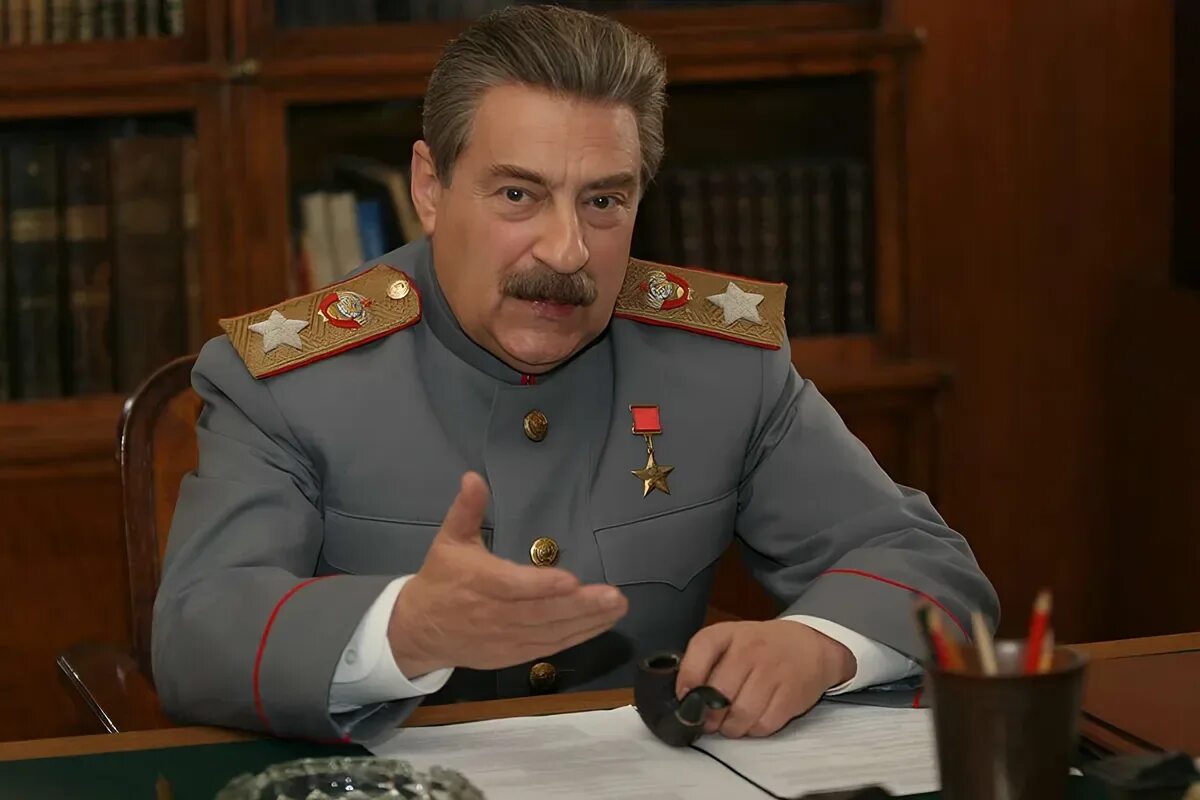 Дзиваев Сталин.
