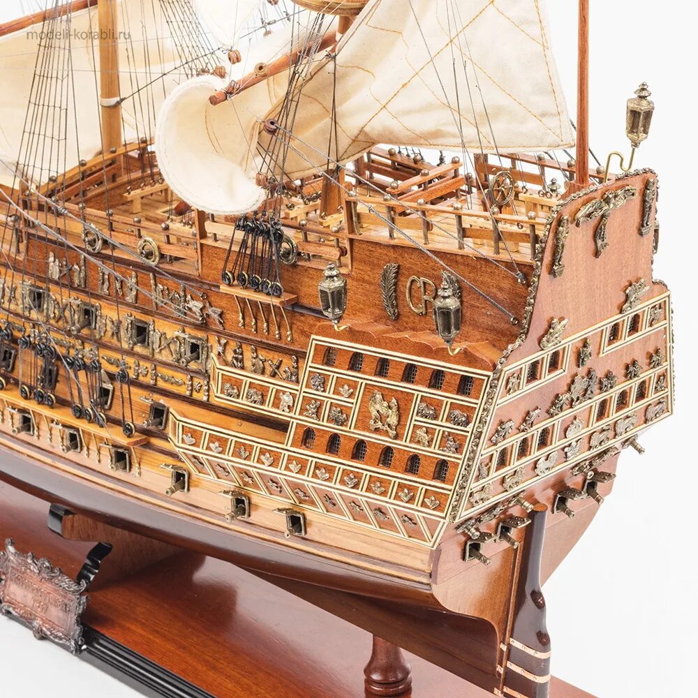 Модель парусника "Sovereign JF the Seas.1637". Модель корабля Sovereign of the Seas. HMS Sovereign of the Seas модель. Sovereign of the Seas модель. Купить собранную модель