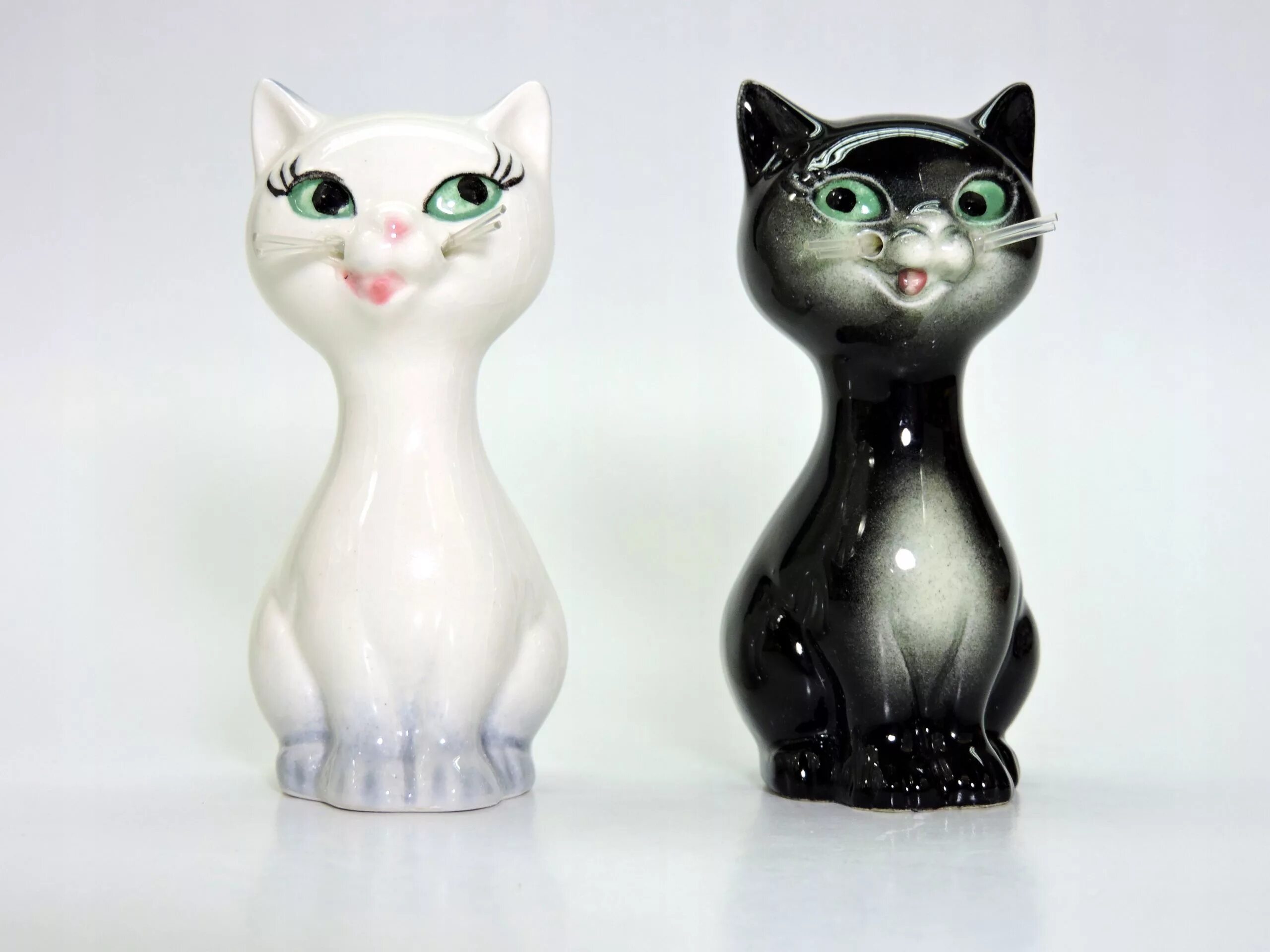 Солонка кот. Солонки коты. солонка goebel кот. goebel перечница кот. фигурки котов солонки.