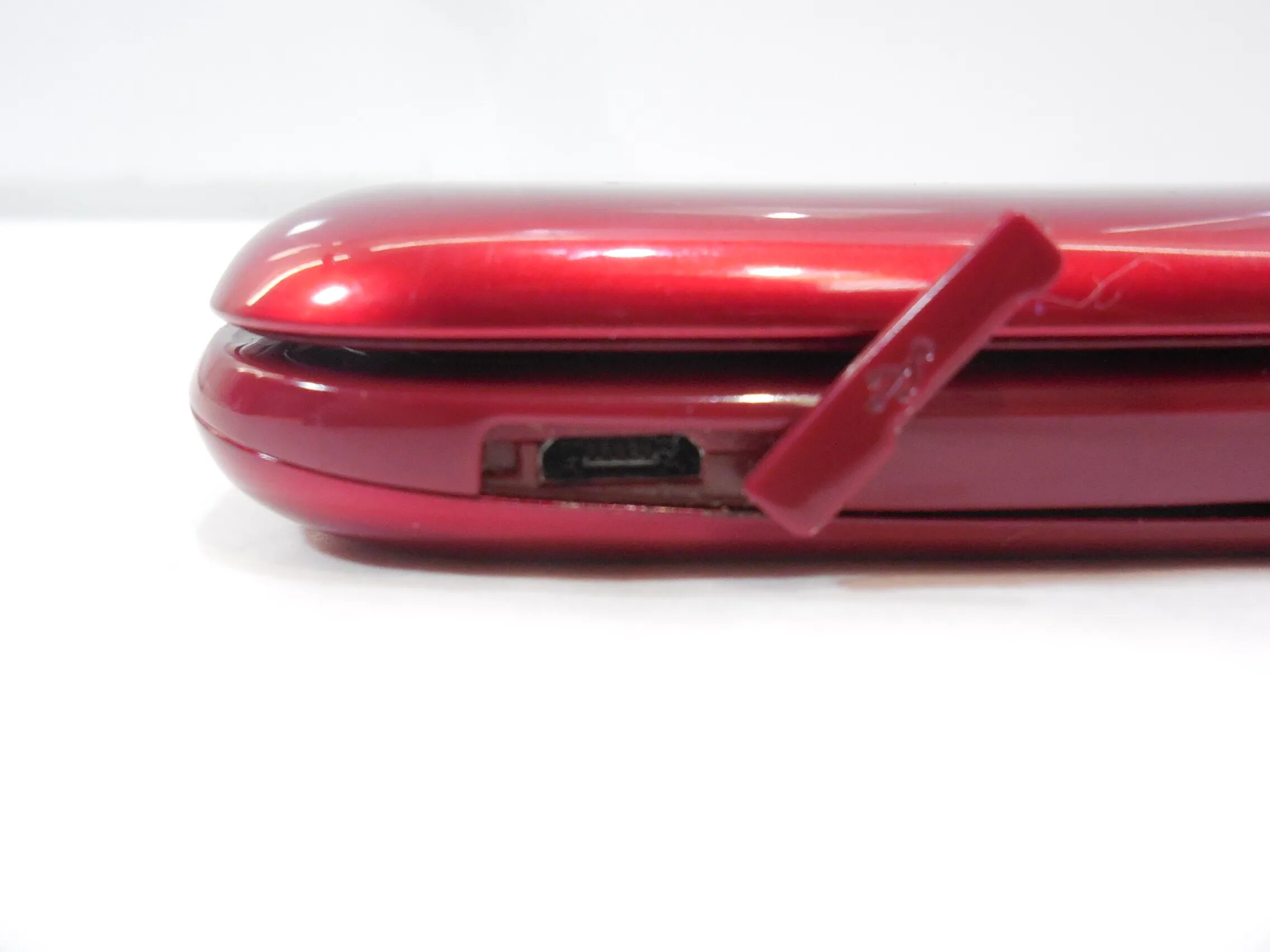 Телефон раскладушка красный. Сотовый телефон Samsung e1272. Раскладушка Samsung 1272. Samsung gt e1272 аккумулятор. Samsung Original e1272.
