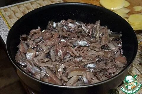 Мойва тушеная с луком на сковороде рецепт