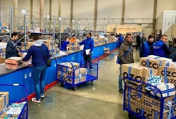 График работы комплектовщик озона Эксперт: на региональных складах маркетплейсов можно хранить быстро оборачиваемы