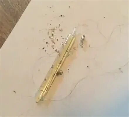 Грамма ртути. Грамма ртути. Разбитый ртутный градусник. Грамма ртути. Ртуть в градуснике.