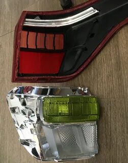 Разборка задних фонарей