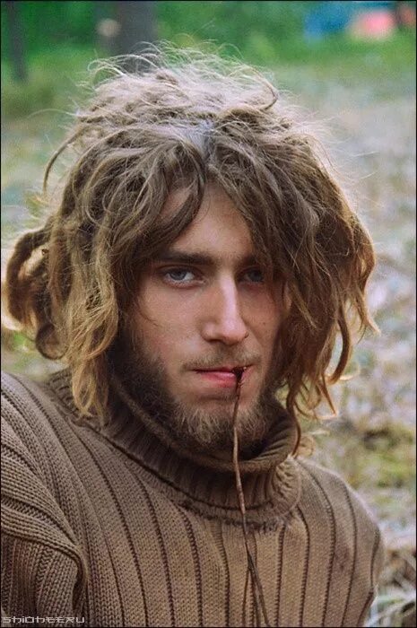 Pin de Lucus drago em Long Hair Homem de cabelo longo, Cabelo longo, Homens