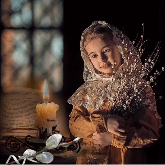 Фотосессия с вербой дети. Девочка у иконы в храме. Дети с вербой в храме. Девочка воскресения. Детская фотосессия с вербой.