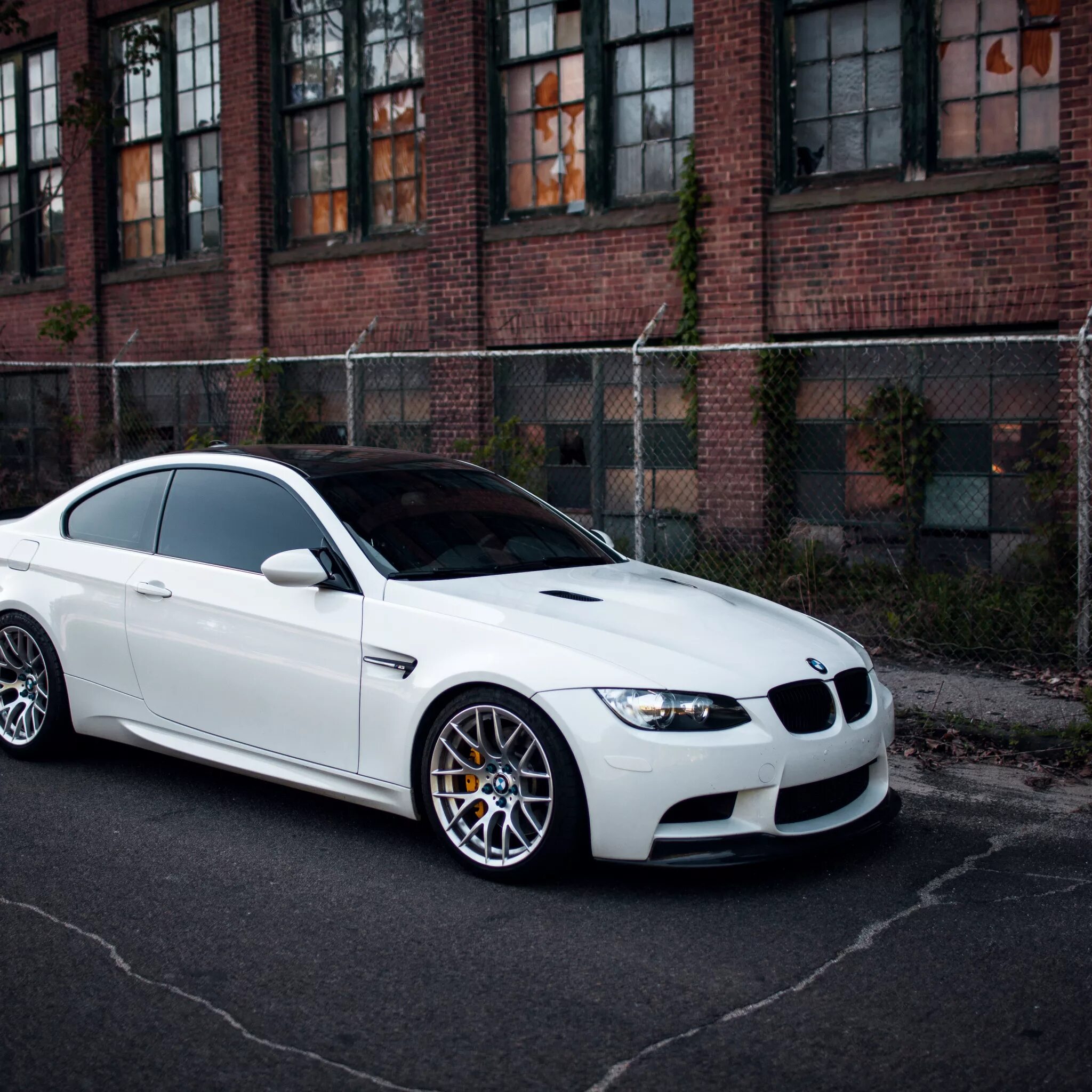 E92 White. BMW White. BMW e92 белая диски. Белая BMW e92c Black Edition. Купить белую бмв