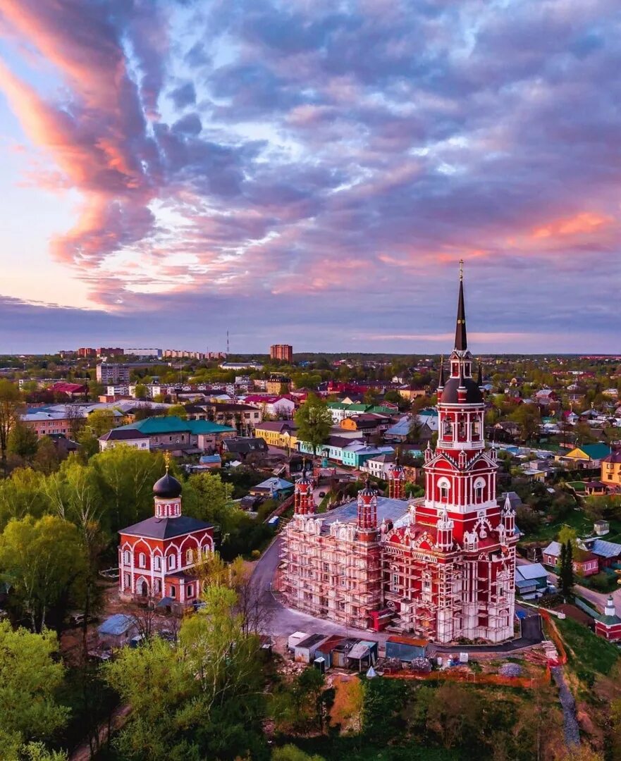Можайск кремль. Можайский кремль можайск. можайский кремль можайск достопримечательности. можайский кремль 2025. можайский кремль можайск 1624.