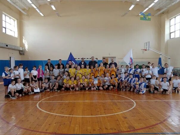 Погода в поселке комсомольский самарская. Погода в поселке комсомольский самарская. Посёлок комсомольский самарская область школа. Выставка в усть кинельском в 2022 году. Поселок кинельский.