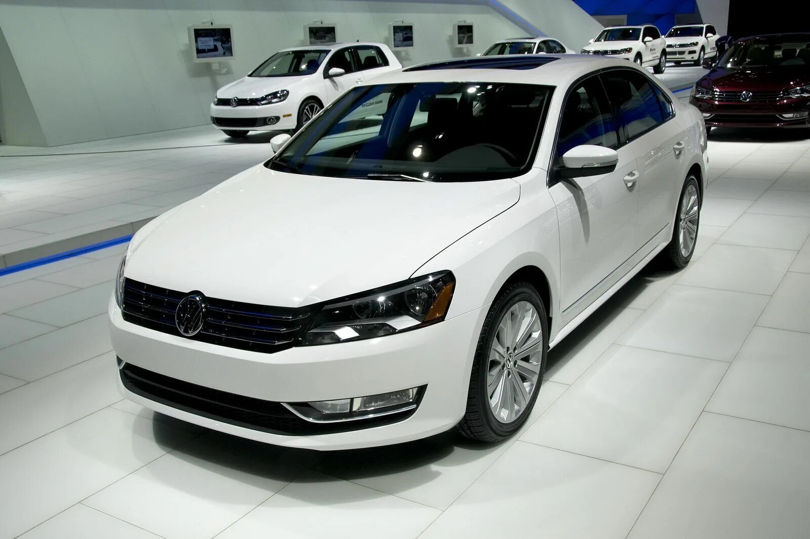 Passat 2012. Фольксваген Пассат 2012. Volkswagen Пассат 2012. Passat a4 2012. Новый Фольксваген Пассат 2012.