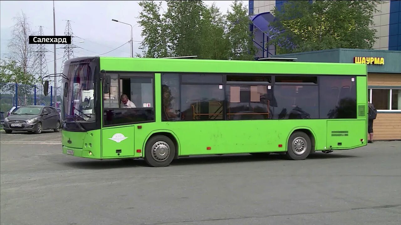 Салехардский автобус. Автобусы Салехард. Салехард автовокзал. Салехард новый Уренгой автобус.