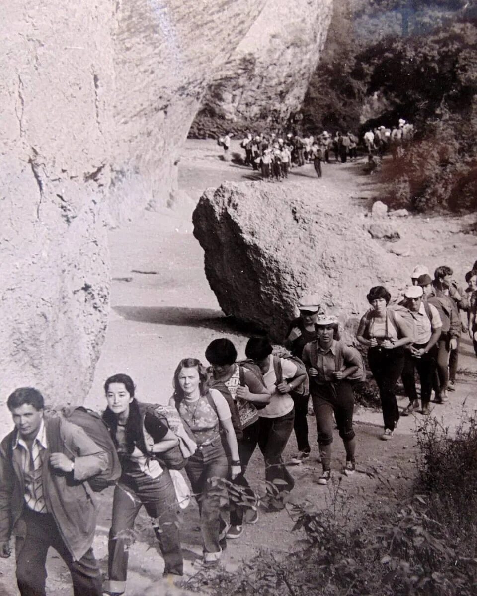 30 июня через. Всесоюзная 30 через горы к морю. Всесоюзный туристский маршрут 30. 30 Маршрут через горы к морю 1975 трагедия. Через горы к морю.
