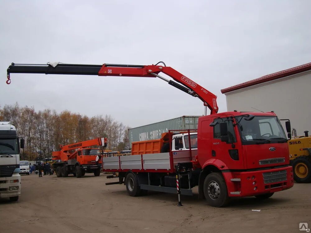 Доставка с манипулятором цена. КМУ кран-манипулятор Fassi f700. Манипулятор БКМ 460.1 2.5 тонны. КМУ Фасси f100t. Атлас 160.1 гидроманипулятор.