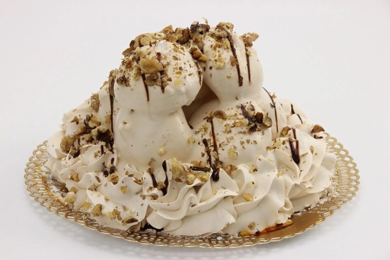 Торт безе развалины. Графские развалины азбука вкуса. Графские развалины мелия. Графские развалины мирель. Торт графские развалины с безе.