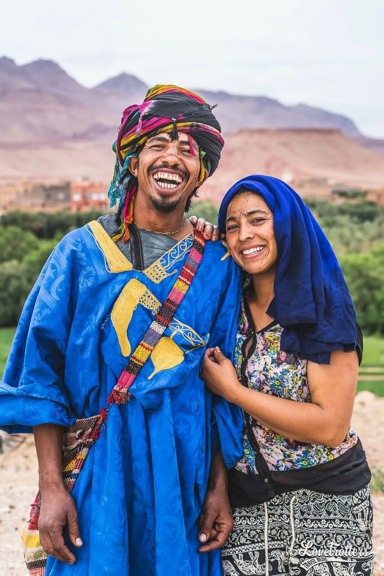 африка народы алжирцы. коренные жители туниса берберы. алжир национальная одежда берберов. народы алжира бербер. алжир жители.