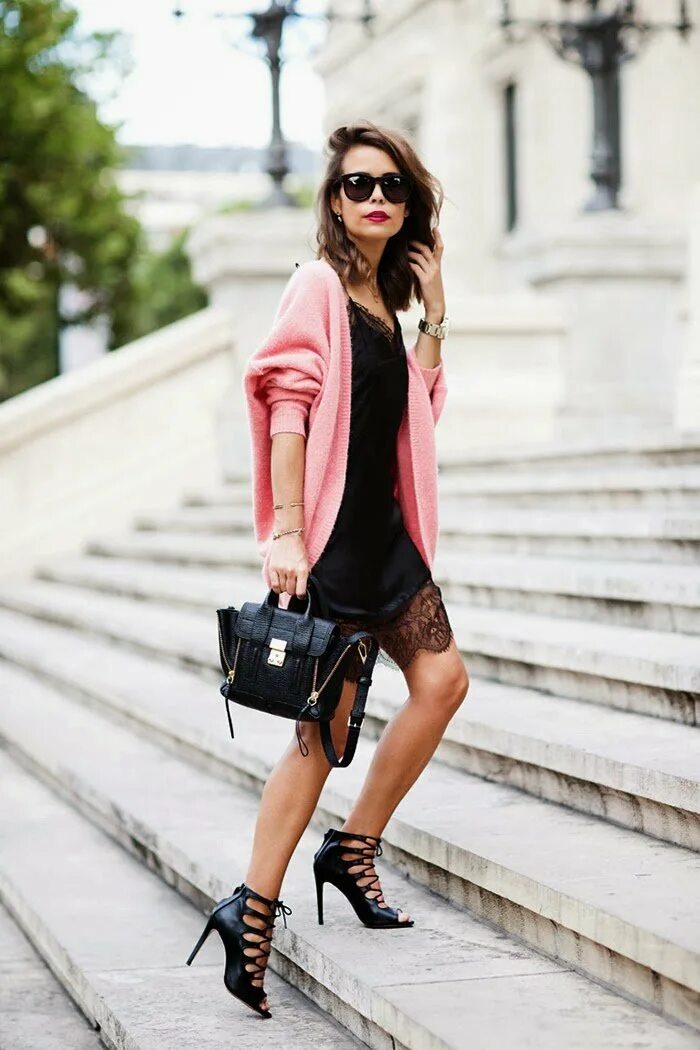 Образы яны фисти 2020. Платье сочетание. Платье комбинация с пиджаком. Образы с платьем комбинацией. Платье болотного цвета.