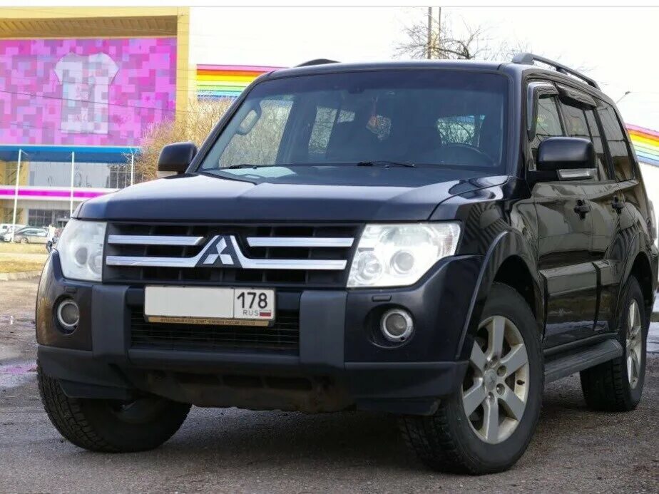 Mitsubishi pajero санкт петербург. Митсубиси паджеро 2010 года. Pajero 4 рестайлинг 2. Mitsubishi pajero санкт петербург. 8.