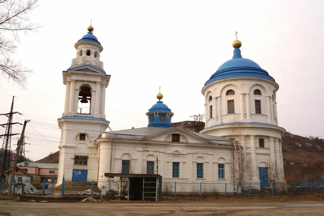 Церковь введения богородицы. Введенская церковь миньяр. храм в миньяре челябинской области. церковь в город миньяр. церковь введенская в с.илеки миньяр.