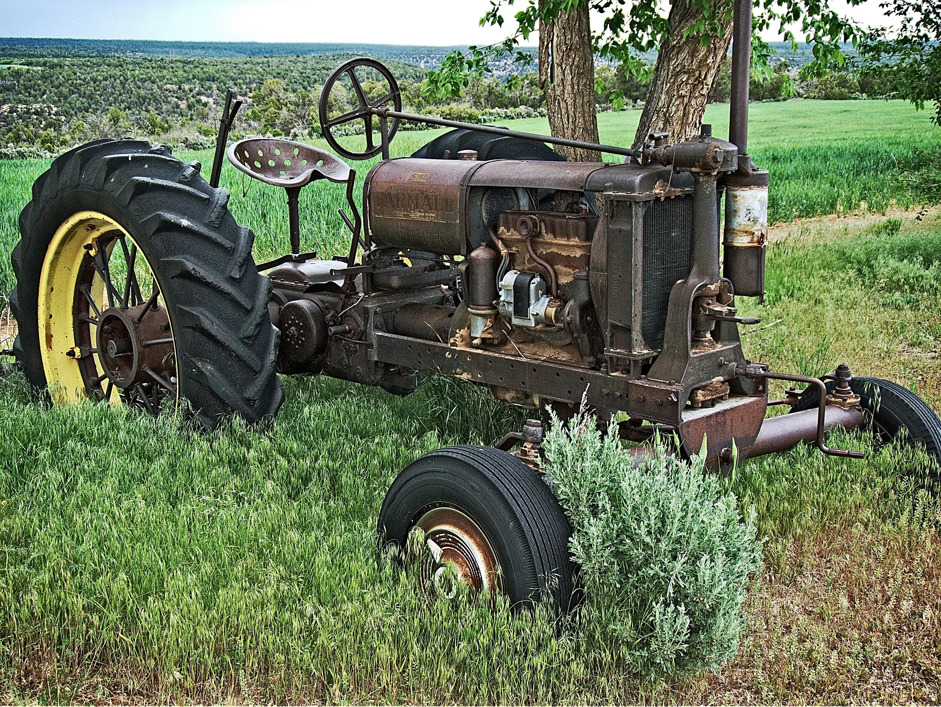 S tractor. Трактор Мазелов. Вильдеман трактор. Трактор колесный. Старые КОЛЕСНЫЕТРАКТОР.