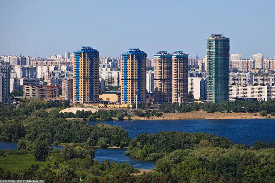 Погода в строгино москва. Строгино район Москвы. Московский район Строгино. Щукинский полуостров в Строгино. Строгинский залив Москва.