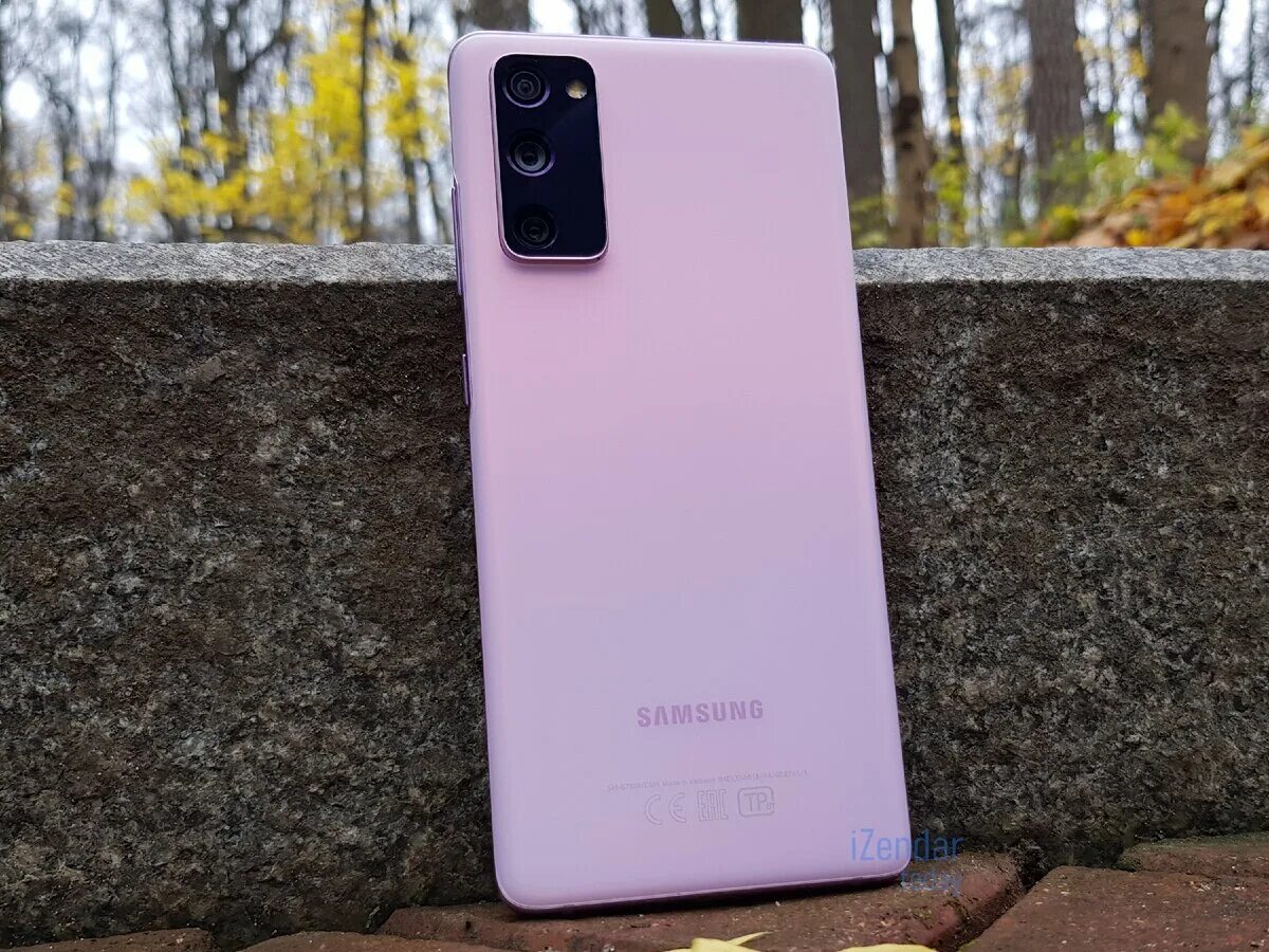 Samsung s9 fe купить. Samsung Galaxy s20 Fe. Samsung 20 Fe. Самсунг галакси с 20 Фе. Samsung s20fe Purple.