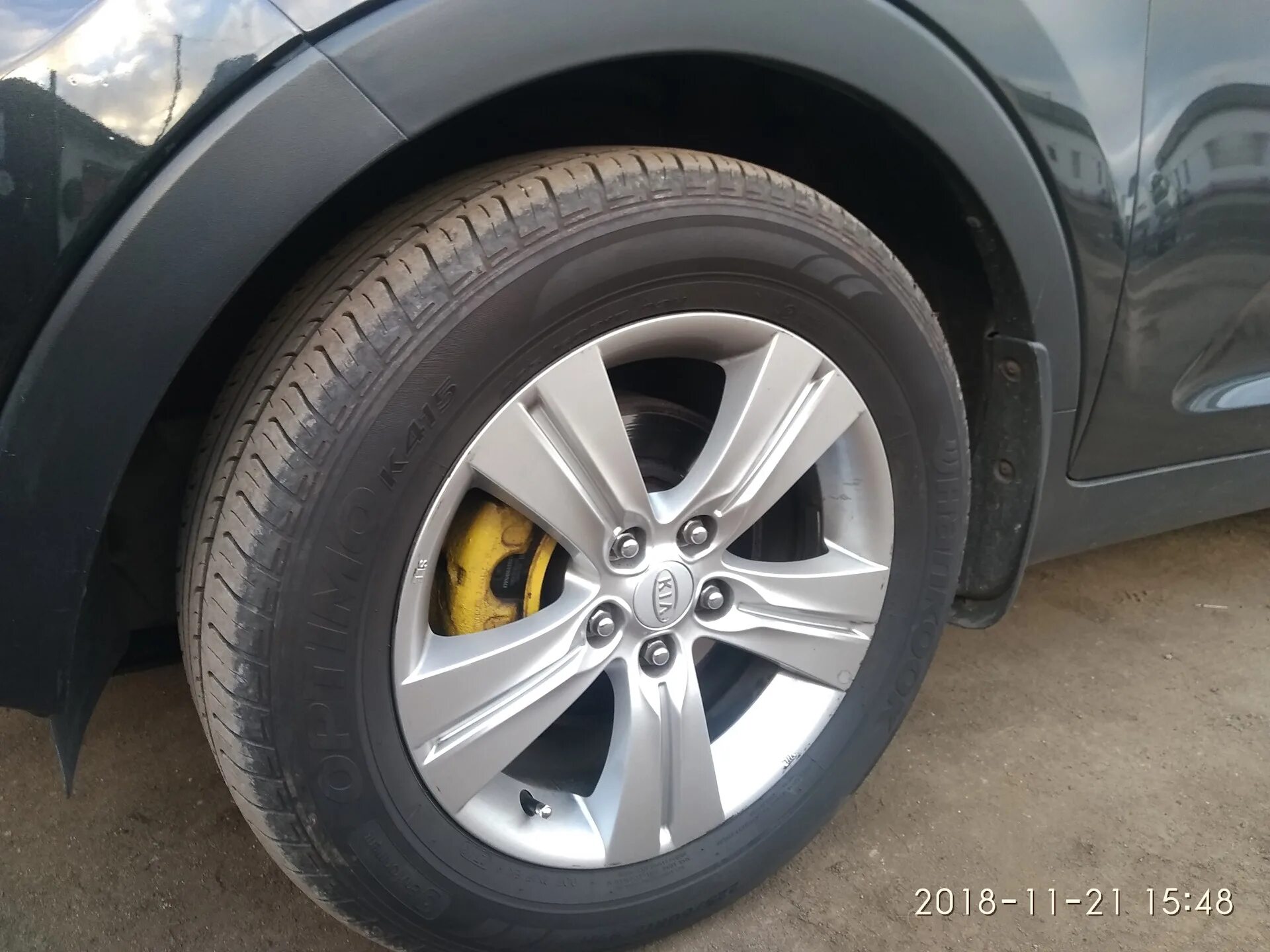 Киа Спортейдж 3 резина 17. 225/55 R17 на Kia Sportage 3. Шины 215/65 на кия Спортейдж 3 r17. Шины штатные Kia Sportage 2. Киа спортейдж размер резины