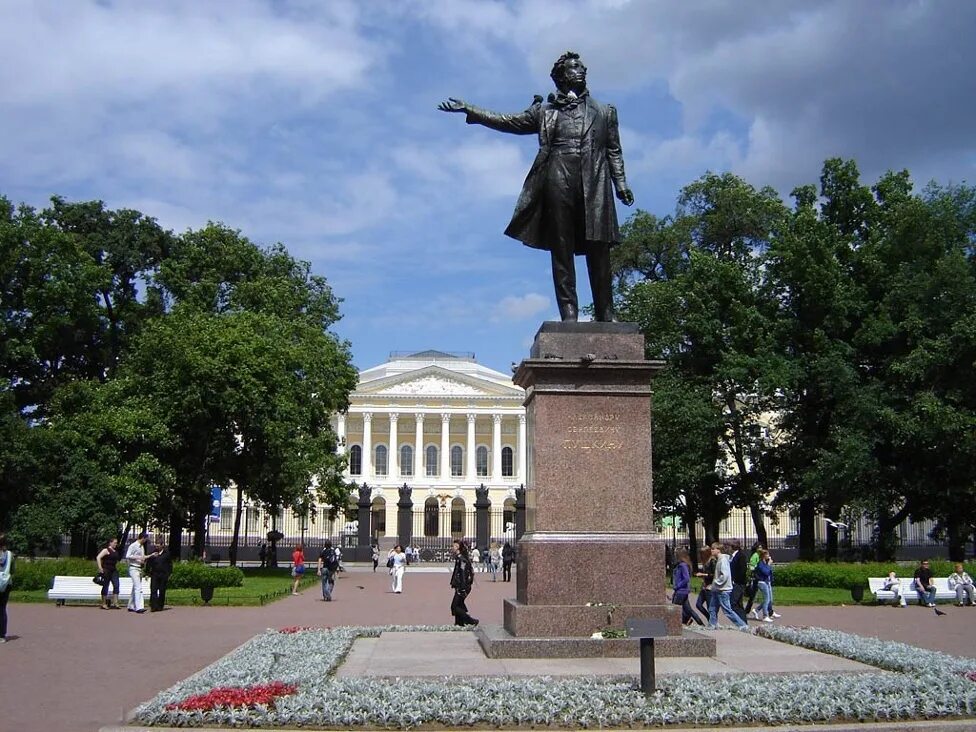 Памятник а. с. Пушкину (Санкт-Петербург, площадь искусств). Аникушин памятник Пушкину. М Аникушин памятник а с Пушкину в Санкт-Петербурге. Памятник Пушкину на площади искусств.