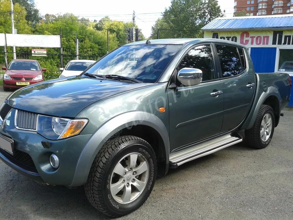 Пикап l200 б у. Мицубиси л200 2008. Mitsubishi l200 2.5 2008. Митсубиси л200 2008 года. Мицубиси л200 2008г.