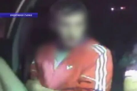 На полевой дороге мне попались навстречу две