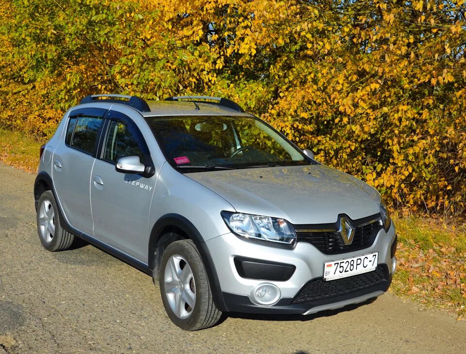 Рено Сандеро степвей. Renault Sandero Stepway 2021. Рено Сандеро степвей 2. Рено Сандеро степвей 2021 серебристый.