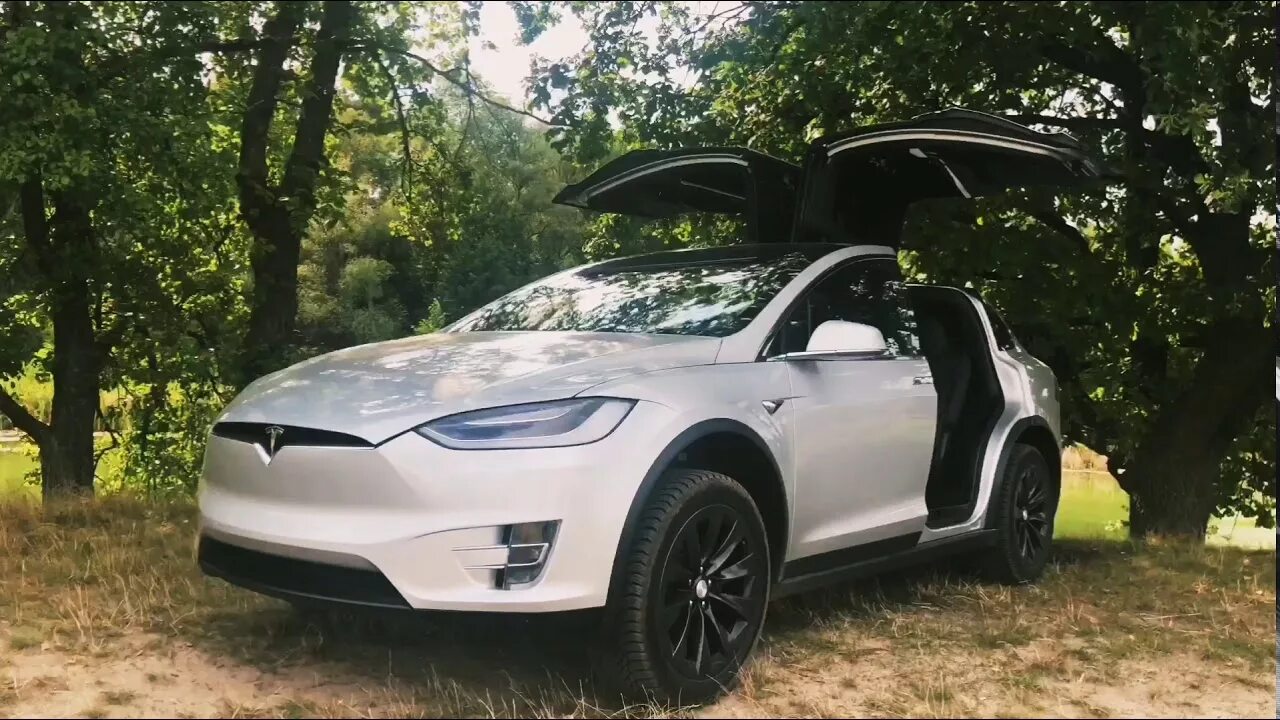Тесло джип. Тесла кроссовер. Tesla кроссовер. Tesla model x внедорожник. Тесла 2021 джип.